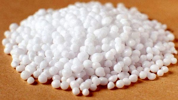 توزیع کود اوره آغاز می‌شود/ توزیع بر اساس سهمیه‌های ابلاغی و سیاستهای الگوی کشت