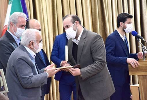  تقدیر رئیس کمیته امداد امام خمینی (ره) کشور از مدیر کل دامپزشکی استان آذربایجان شرقی