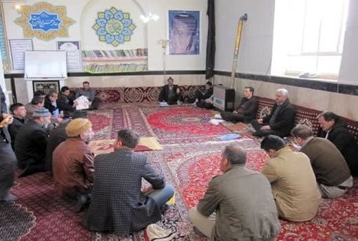 برگزاری بیش از 240 کلاس آموزشی-ترویجی برای بهره‌برداران در حوزه دامپزشکی