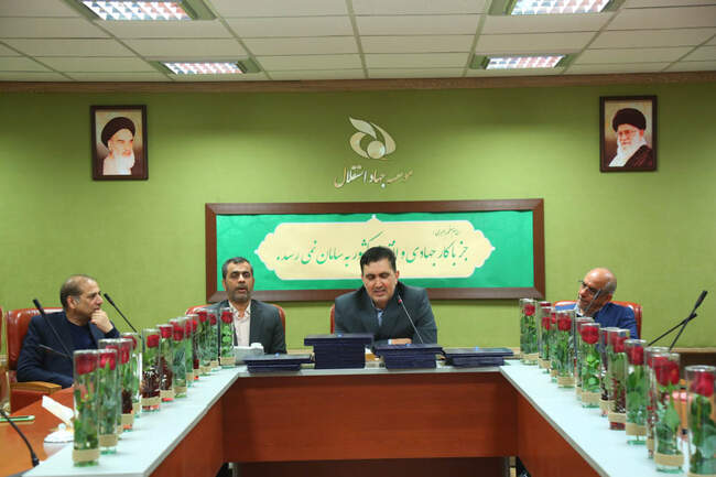 مراسم گرامیداشت روز زن در موسسه جهاد استقلال  