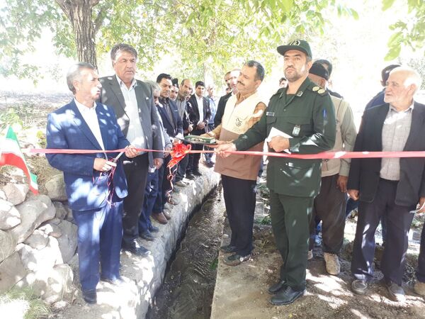 افتتاح طرح تامین ژئوممبران و بازسازی استخر تنظیم آب چشمه مهی روستای جراغیل