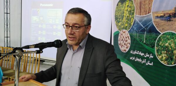 برگزاری همایش کشت محصولات پاییزه در آذربایجان غربی