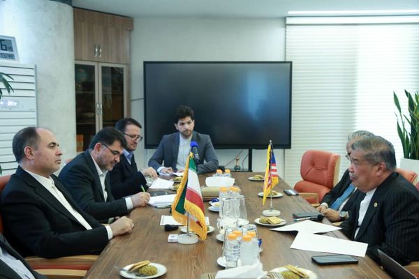 مبادلات کشاورزی و تجارت محصولات حلال با مالزی گسترش خواهد یافت