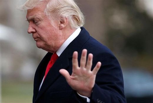 سایه توئیت ترامپ بر اپک