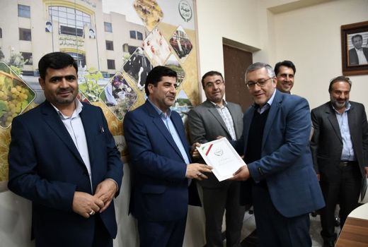 از مدیران و کارشناسان برتر و نمونه طرح جهش تولید در دیمزارها در آذربایجان شرقی تجلیل شد