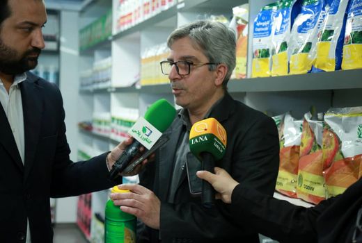 برخورد قاطع با تخلفات تاریخ مصرف آفت‌کش‌ها/ از دستکاری قیمت‌ها جلوگیری می‌کنیم