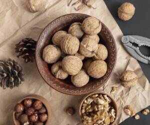 آغاز برداشت گردو در باغات سوادکوه/ تولید 1500 تنی