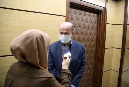 دکتر خاوازی می‌تواند ساختار علمی در بخش کشاورزی ایجاد کند