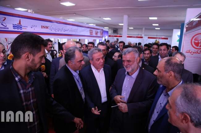 بازدید وزیر جهاد کشاورزی از چهارمین نمایشگاه بین المللی شیلات، آبزیان و غذاهای دریایی