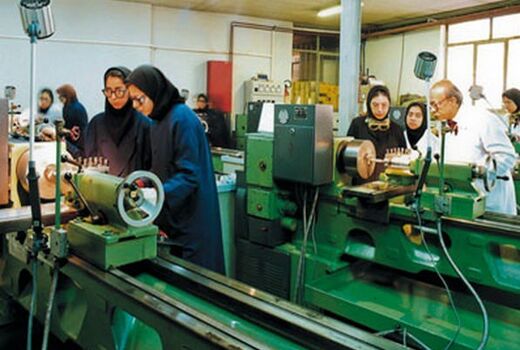 10 درصد دانش‌آموزان امسال، کنار تحصیل مهارت‌آموزی می‌کنند