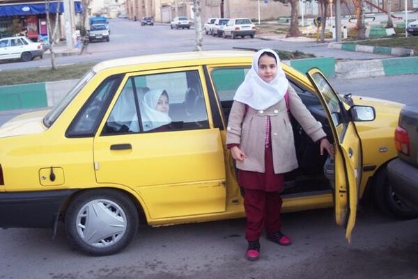 حذف پراید از سرویس مدارس تا ۲ سال آینده