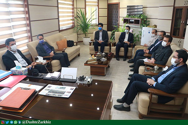 نشست هم‌اندیشی رییس سازمان جهاد کشاورزی استان قزوین با مدیرعامل شرکت شهرک‌های صنعتی استان