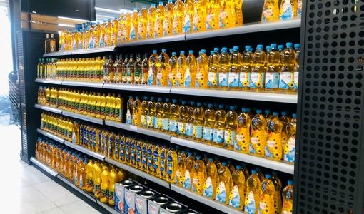 افزایش عرضه روغن تنظیم بازاری در «جاهد بازار»