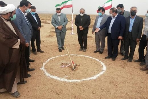 کلنگ یک گاوداری در سرچهان به زمین زده شد