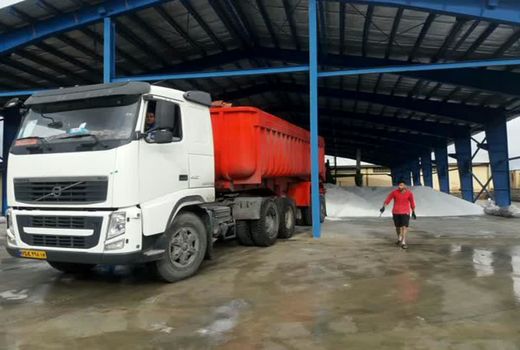 ۱۴ هزار تن کود اوره در چهارمحال و بختیاری توزیع شد