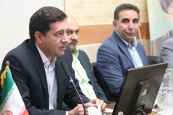 خبرنگاران چشم بینای جامعه و زبان گویای عملکرد دولت هستند