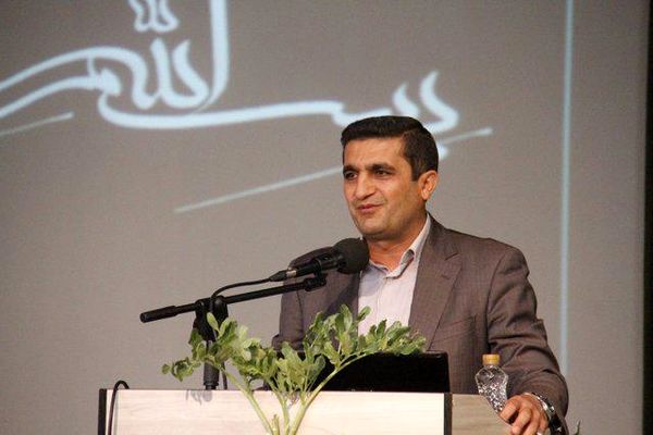 کلنگ 4 بند سنگی ملاتی در چهارمحال و بختیاری به زمین زده می‌شود