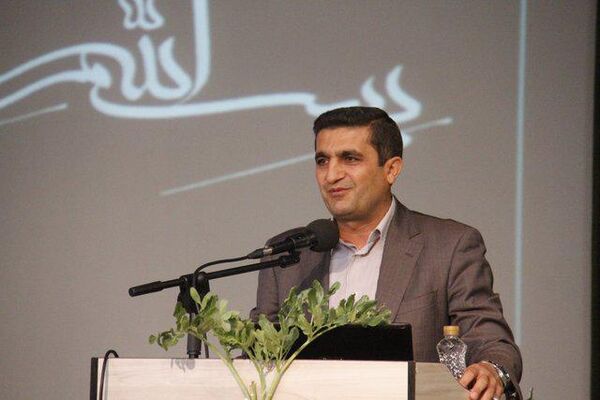 کلنگ 4 بند سنگی ملاتی در چهارمحال و بختیاری به زمین زده می‌شود