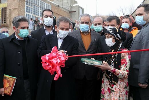 ایران با همت کشاورزان در تولید گندم خودکفا شده است 