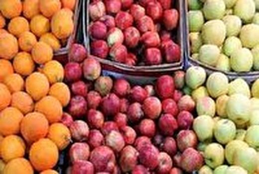 70 هزارتن میوه تولید استان فارس در بازار توزیع می شود