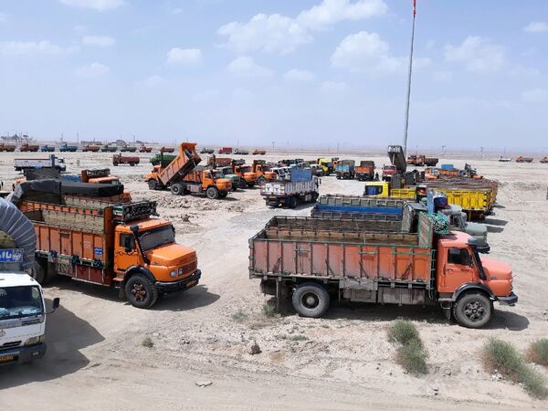 چرا مشکل کامیونداران به کمیسیون اجتماعی رفت