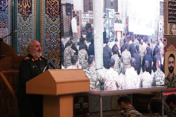 فرهنگ دفاع مقدس، گفتمان ولایت، ایثار، مقاومت و وحدت است