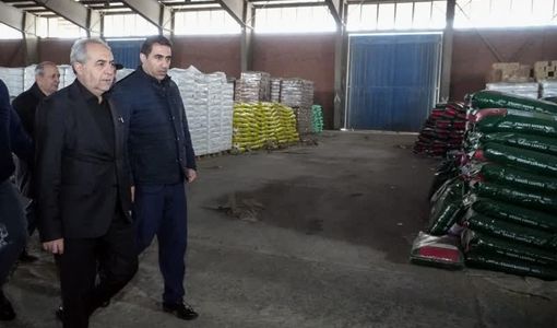 مردم نگران نباشند ذخایر استراتژیک تامین شده است
