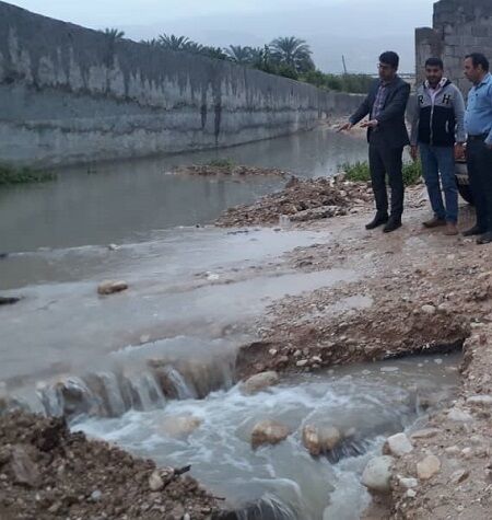مهار سیلاب شهر قیر ضروری است