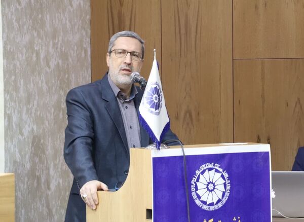 افزایش بهره‌وری تولید محصول انگور و کشمش در اولویت استان قزوین است
