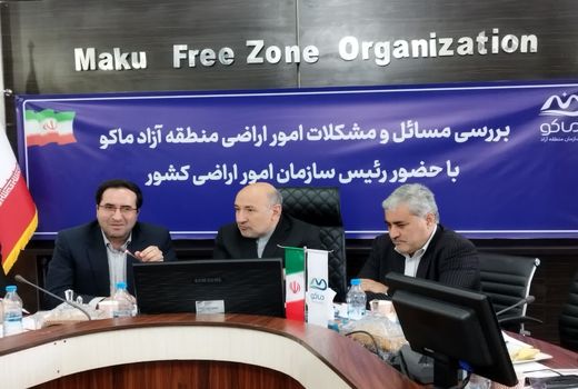 پتانسیل تبدیل منطقه آزاد ماکو  به قطب محصولات گلخانه‌ای  