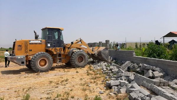 استمرار عملیات قلع و قمعِ تغییر کاربریهای غیر مجاز در اراضی کشاورزی رامهرمز