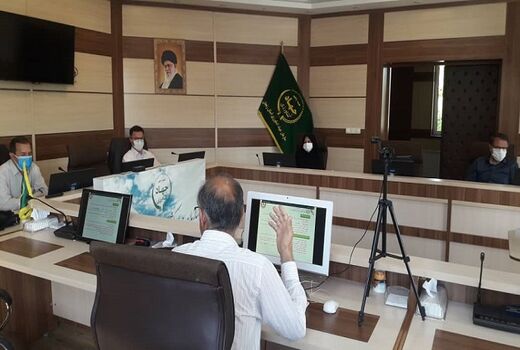 سیزدهمین جلسه کارگروه یاوران تولید با موضوع ارائه راهکارهای مدیریت خشکسالی در حوزه گیاهپزشکی برگزار شد