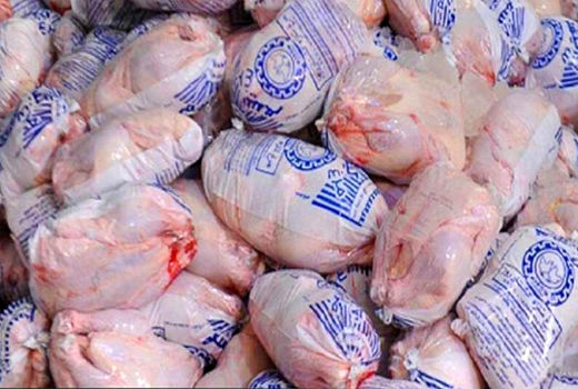توزیع مرغ منجمد  روزانه حدود ۱۲۰ تن در اصفهان