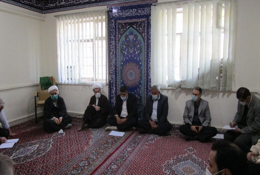 چالش های موجود در برنامه های تولید بخش کشاورزی شهرستان البرز بررسی شد