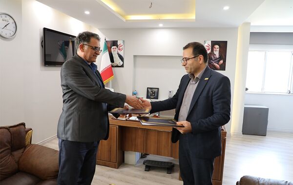 پژوهشگاه بیوتکنولوژی کشاورزی متولی تولید هسته‌های اولیه سالم و اجرای برنامه ارقام مناسب زعفران در کشور