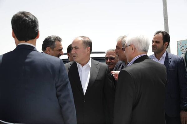 وزیر جهاد کشاورزی وارد اسفراین شد