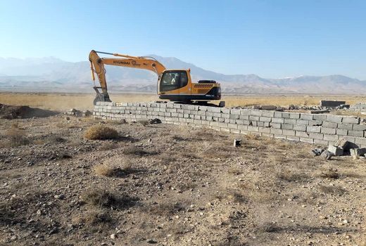 تخریب و آزاد سازی ۵۰۰ هکتار از اراضی کشاورزی در کاشان