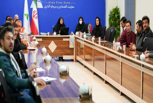 دومین کارگاه آموزشی آفت‌های گلخانه ای در ارس برگزار شد‌