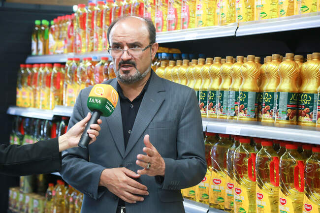  تولید بدون وقفه کالاهای اساسی در فروشگاه زنجیره ای جاهد بازار   