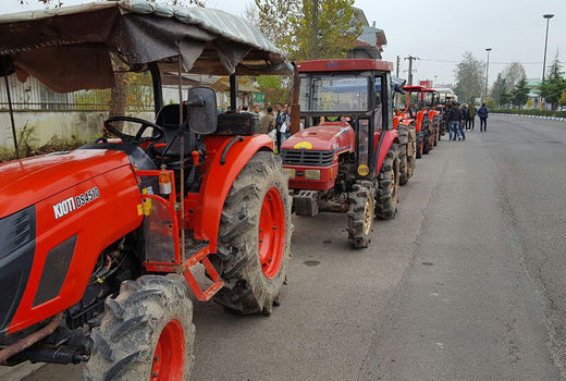 بازدید از بیش از 100 دستگاه ماشین آلات فاقد پلاک  در شهر بابک