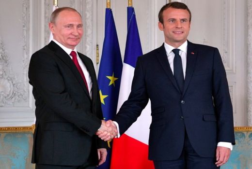 مکرون و پوتین درباره ایران گفت و گو می‌کنند