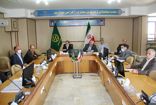 مشکل تولید به دست تشکل‌ها حل می شود