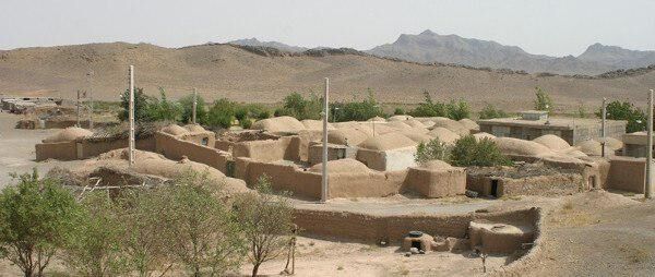 ابوالحسنی، نه آب دارد و نه تلویزیون
