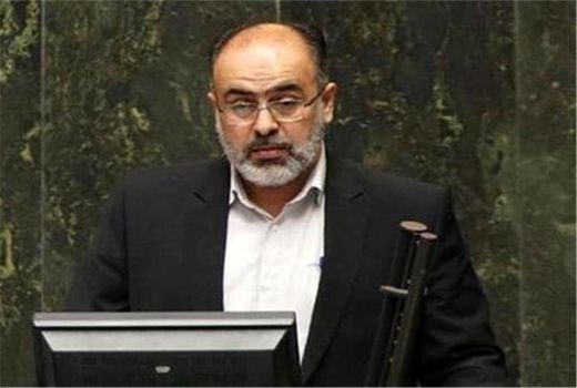 نیکبخت در مناطق محروم خدمت شایسته‌ای داشته است