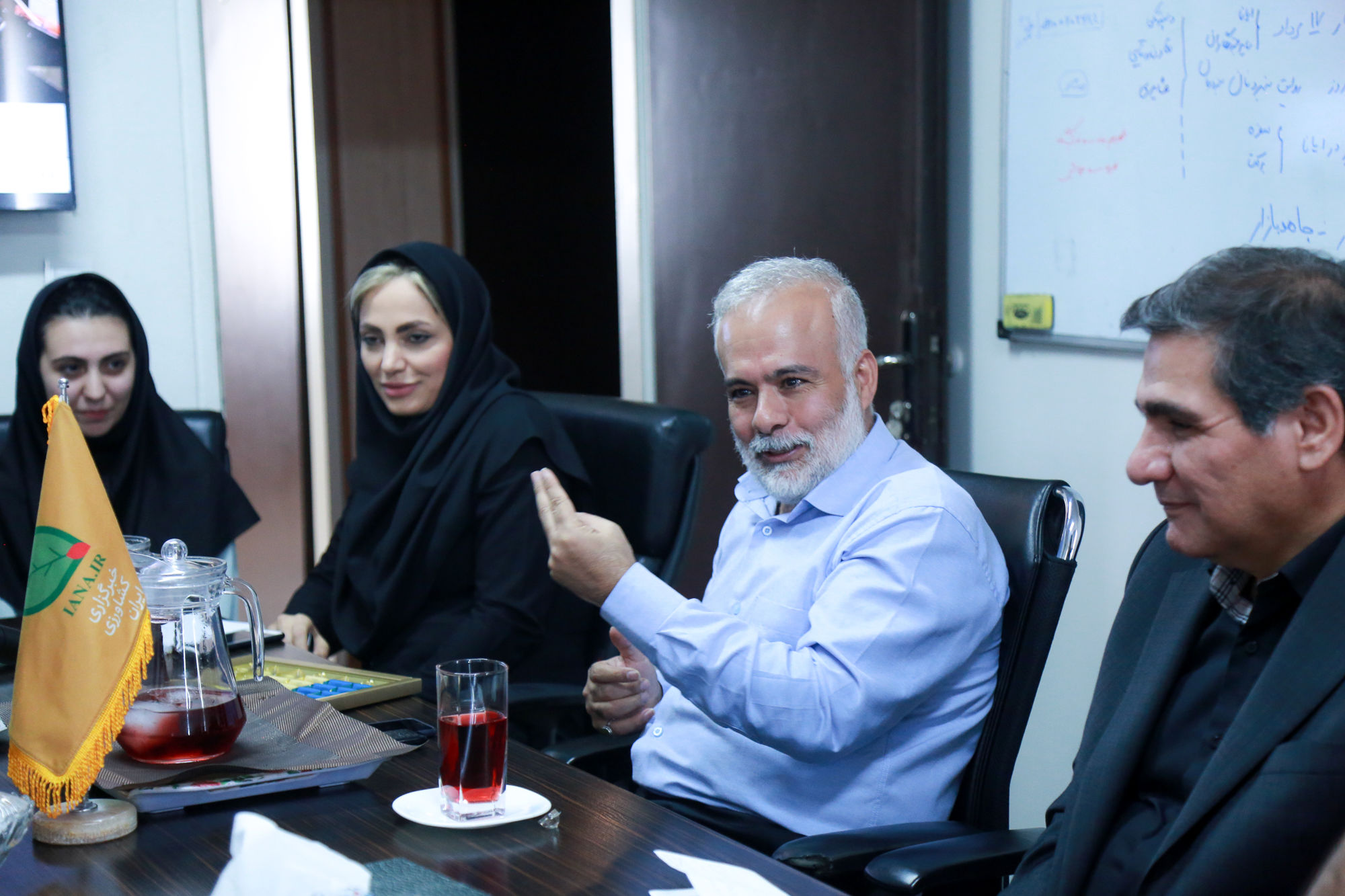 بازدید رئیس مرکز روابط عمومی وزارت جهاد کشاورزی از خبرگزاری ایانا 