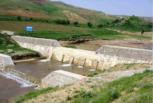 اجرای عملیات آبخیزداری در ۳۸ حوزه آبخیز خراسان شمالی
