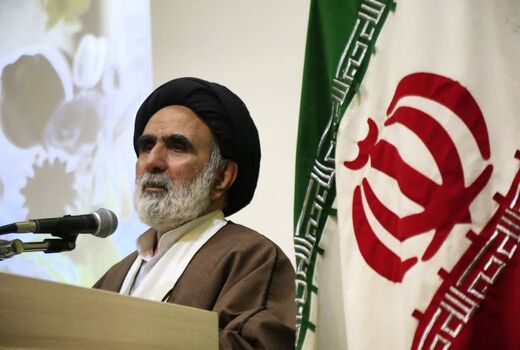 علمای شیعه و سنی در خط مقدم احیا زکات