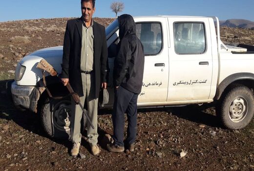دستگیری متخلفین شکار غیر مجاز در ارسنجان 
