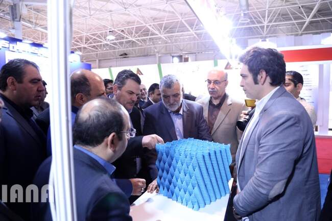 بازدید وزیر جهاد کشاورزی از چهارمین نمایشگاه بین المللی شیلات، آبزیان و غذاهای دریایی