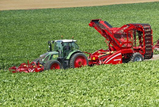 کشاورزی مکانیزه با یک میلیارد تومان در ماه تقویت می‌شود